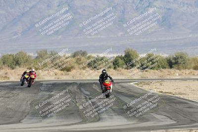 media/Dec-07-2025-CVMA (Sun) [[3e7d2de5dc]]/Race 9-Formula UL Shootout/